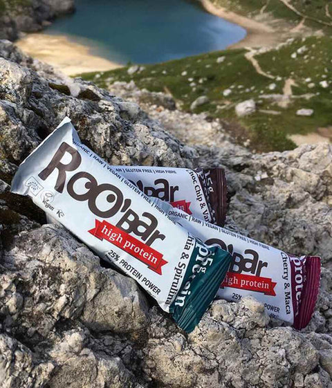 Μπάρα βιολογικής πρωτεΐνης με chia και σπιρουλίνα